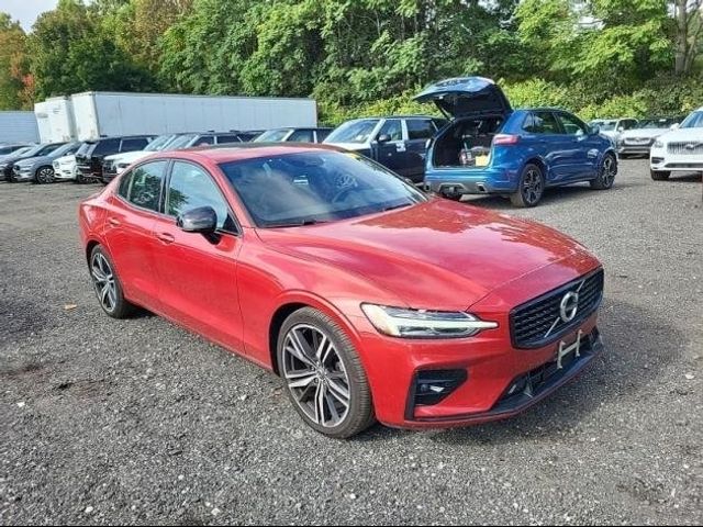 2021 Volvo S60 R-Design