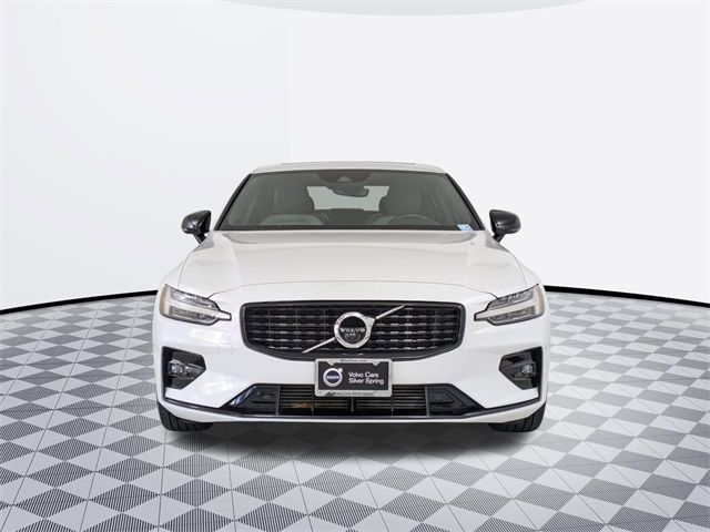 2021 Volvo S60 R-Design