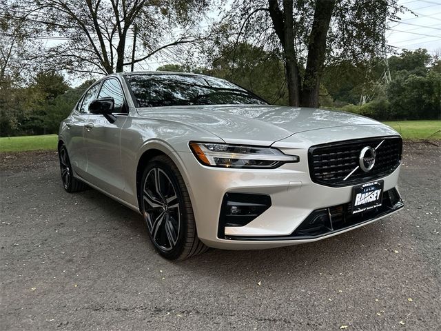 2021 Volvo S60 R-Design