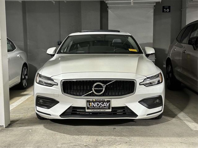 2021 Volvo S60 Momentum