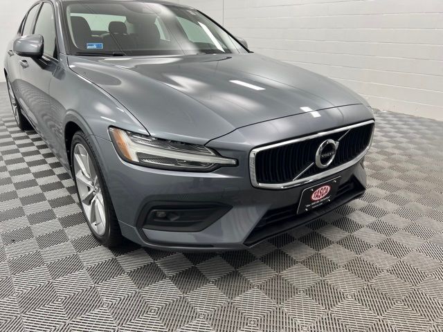 2021 Volvo S60 Momentum