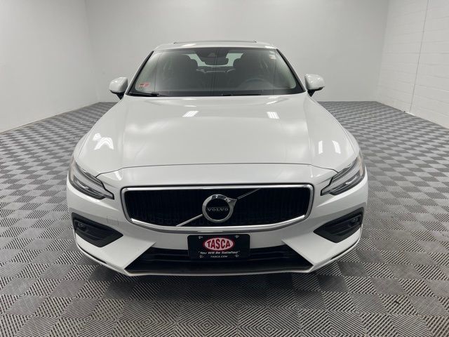 2021 Volvo S60 Momentum