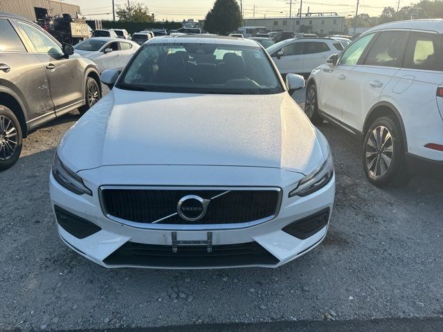 2021 Volvo S60 Momentum