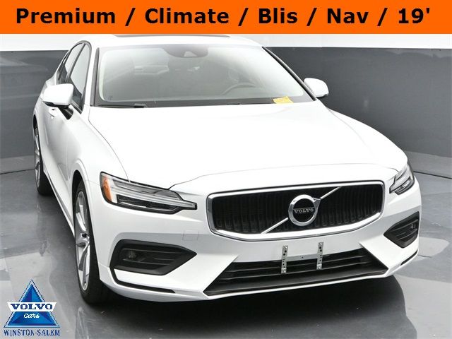 2021 Volvo S60 Momentum