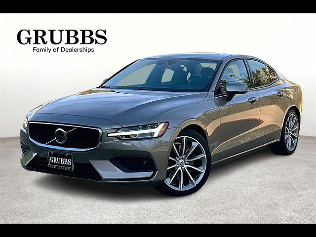 2021 Volvo S60 Momentum