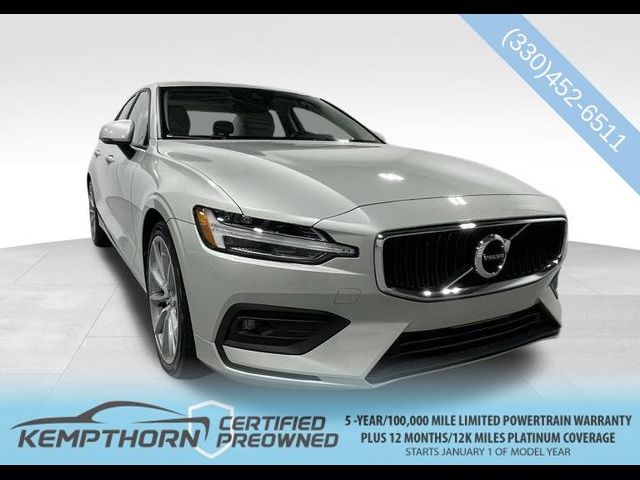 2021 Volvo S60 Momentum