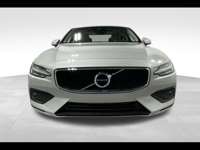 2021 Volvo S60 Momentum