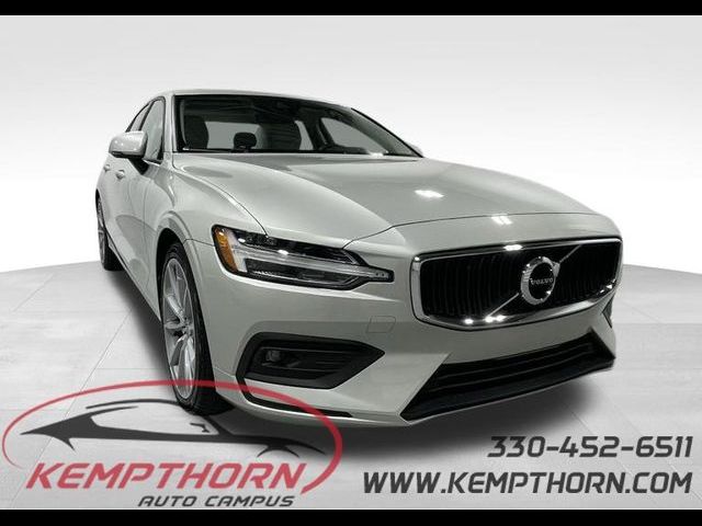 2021 Volvo S60 Momentum