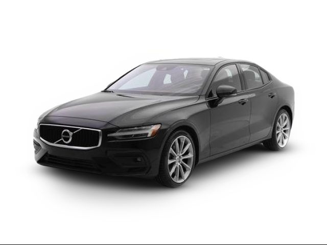 2021 Volvo S60 Momentum