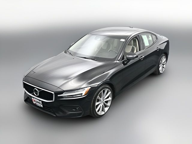 2021 Volvo S60 Momentum