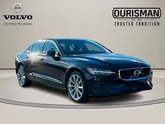 2021 Volvo S60 Momentum