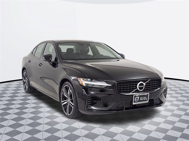 2021 Volvo S60 R-Design Expression