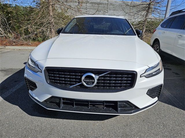 2021 Volvo S60 R-Design