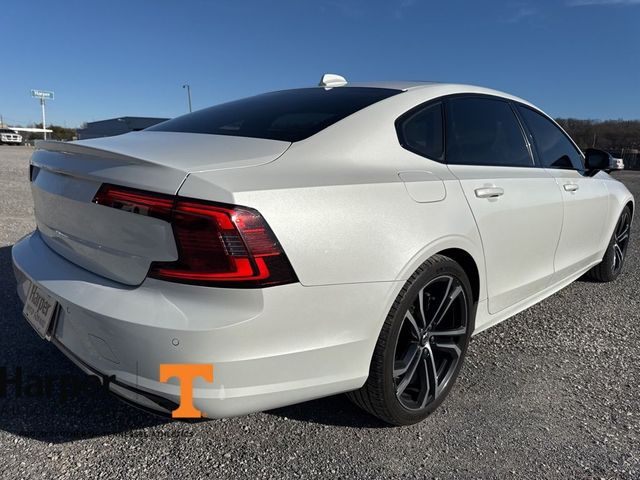 2021 Volvo S90 R-Design