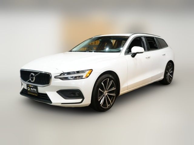 2021 Volvo V60 Momentum