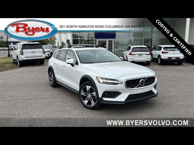 2021 Volvo V60 Cross Country Base