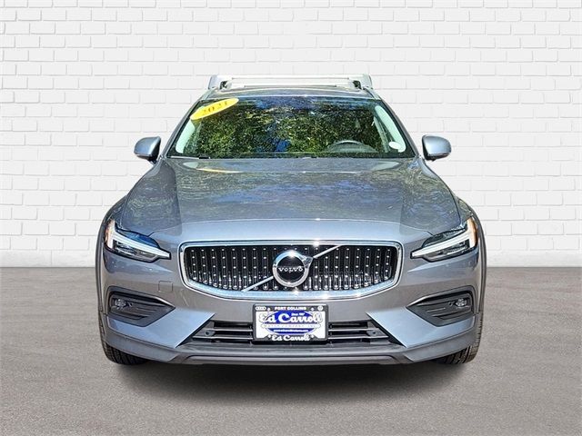 2021 Volvo V60 Cross Country Base