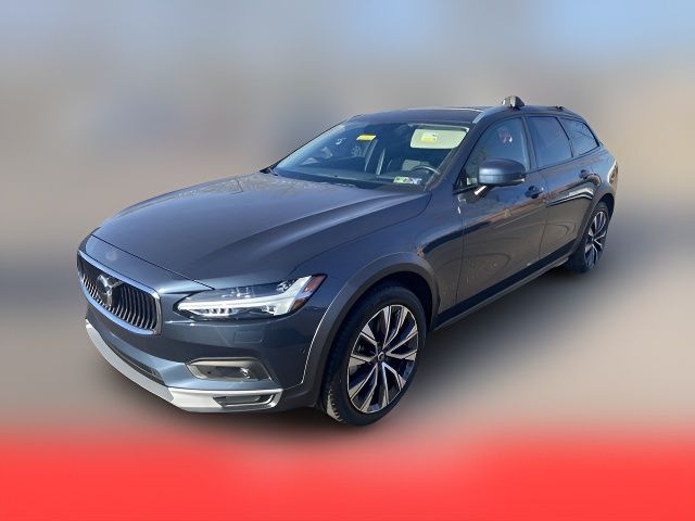 2021 Volvo V90 Cross Country Base