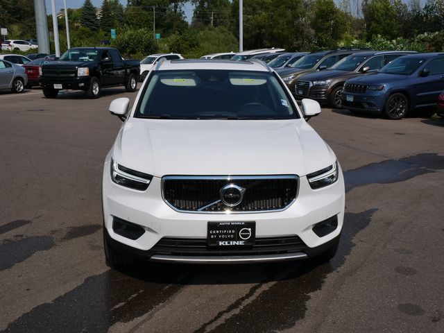 2021 Volvo XC40 Momentum