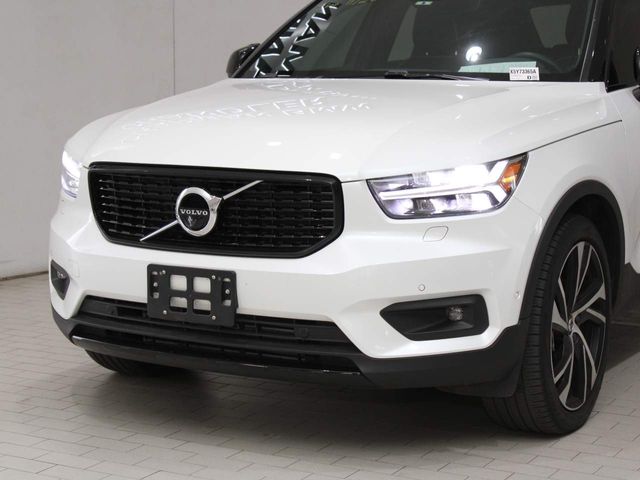 2021 Volvo XC40 R-Design