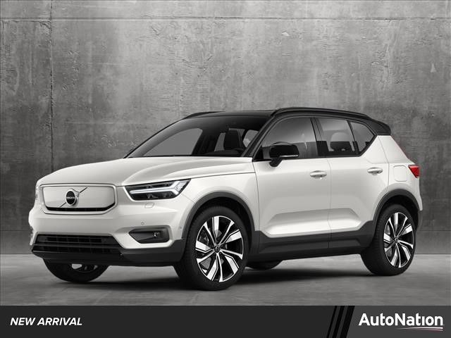 2021 Volvo XC40 Base