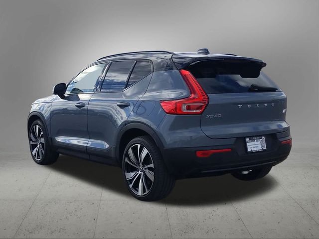 2021 Volvo XC40 Base