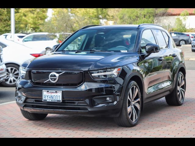 2021 Volvo XC40 Base