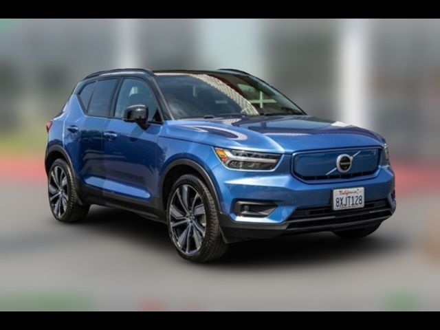 2021 Volvo XC40 Base