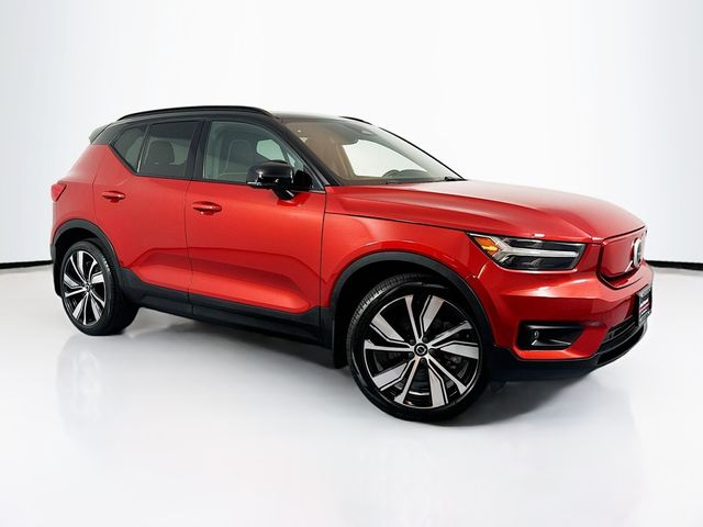 2021 Volvo XC40 Base