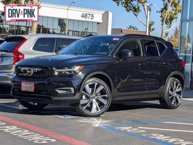 2021 Volvo XC40 Base