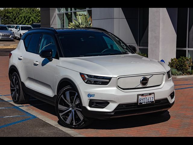 2021 Volvo XC40 Base