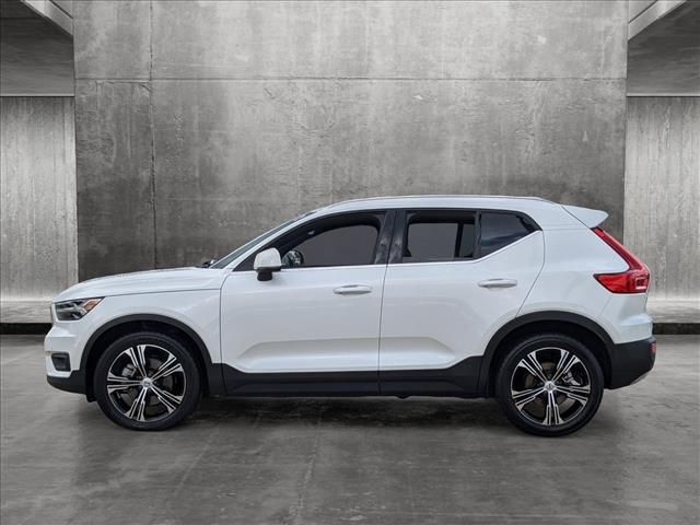 2021 Volvo XC40 Inscription