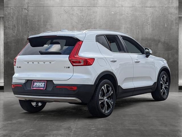 2021 Volvo XC40 Inscription