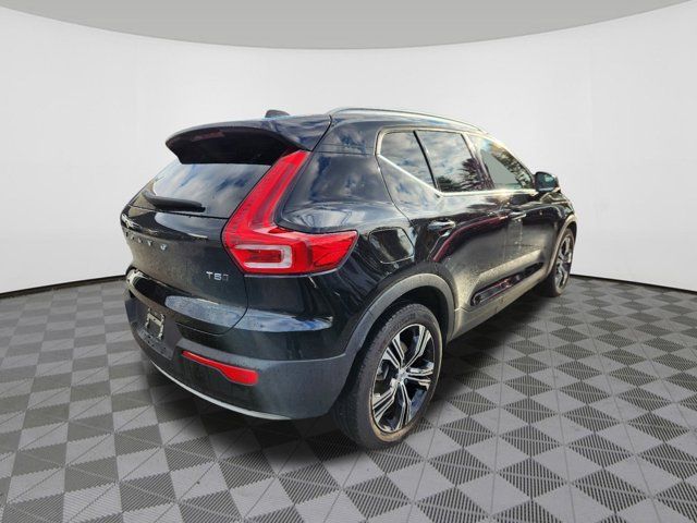 2021 Volvo XC40 Inscription