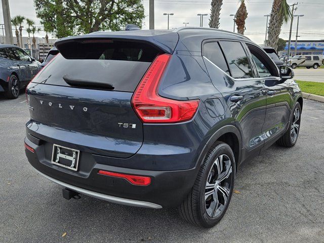 2021 Volvo XC40 Inscription