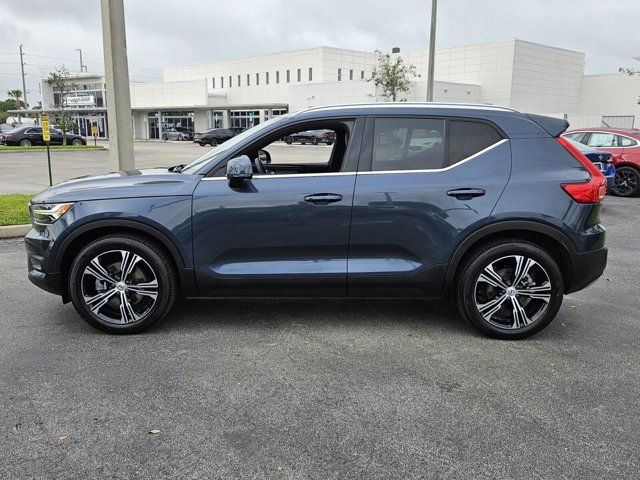 2021 Volvo XC40 Inscription