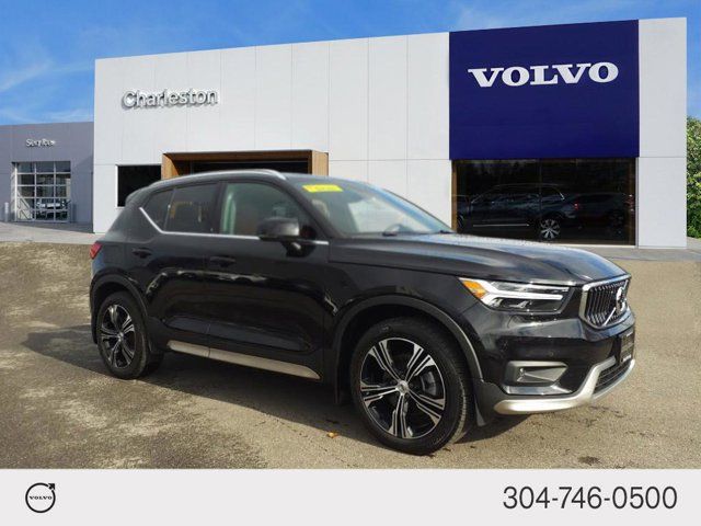 2021 Volvo XC40 Inscription