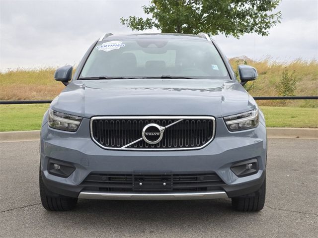 2021 Volvo XC40 Momentum