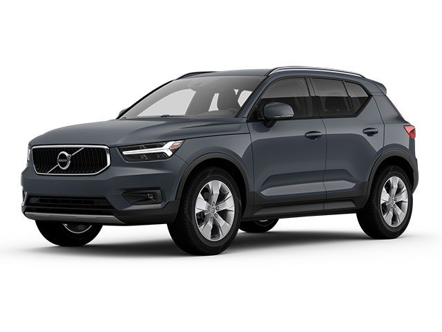 2021 Volvo XC40 Momentum