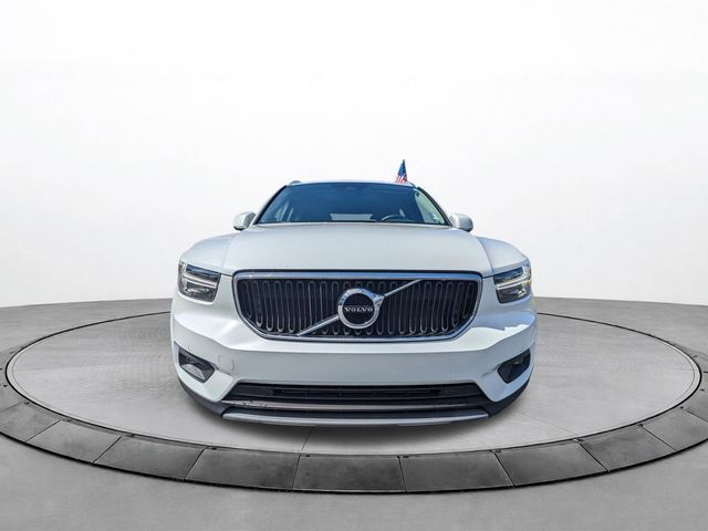 2021 Volvo XC40 Momentum