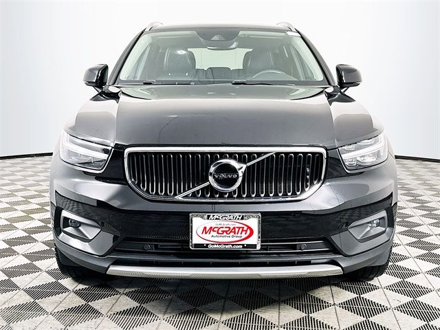 2021 Volvo XC40 Momentum