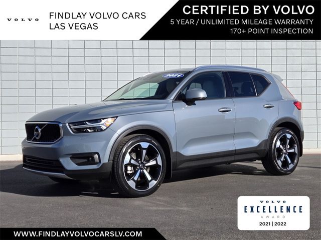 2021 Volvo XC40 Momentum