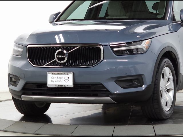 2021 Volvo XC40 Momentum