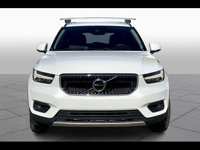 2021 Volvo XC40 Momentum