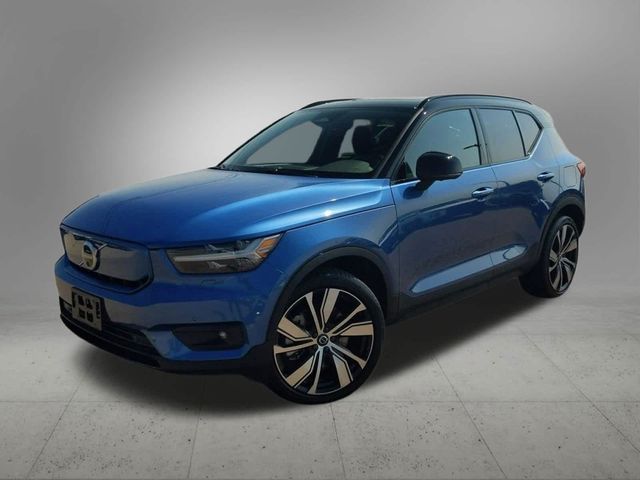 2021 Volvo XC40 Base