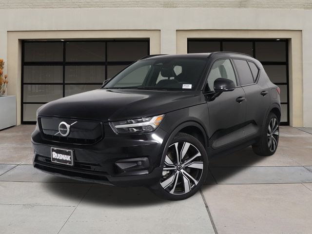 2021 Volvo XC40 Base