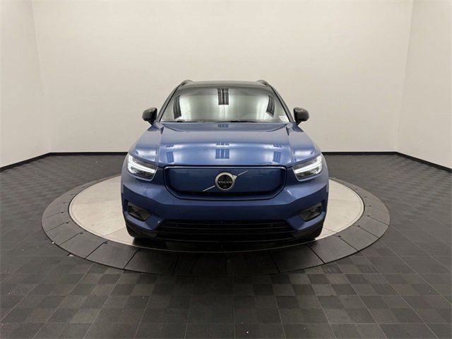 2021 Volvo XC40 Base