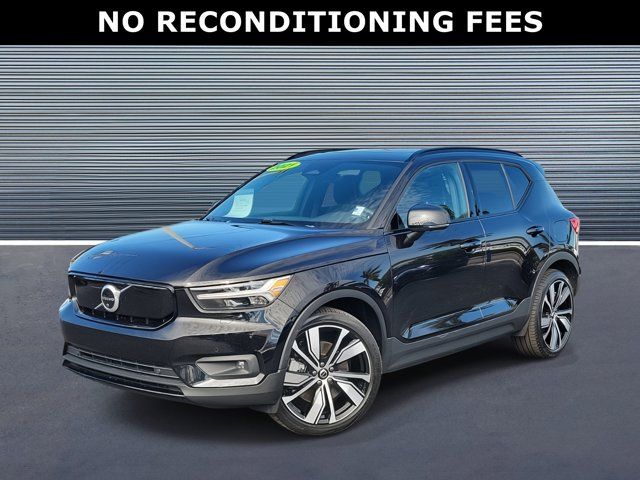 2021 Volvo XC40 Base