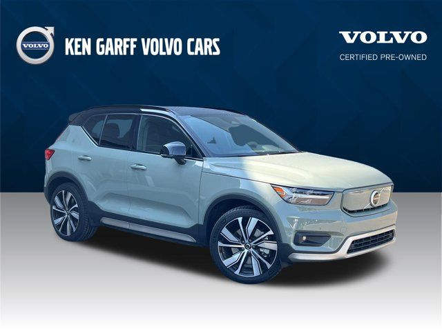 2021 Volvo XC40 Base