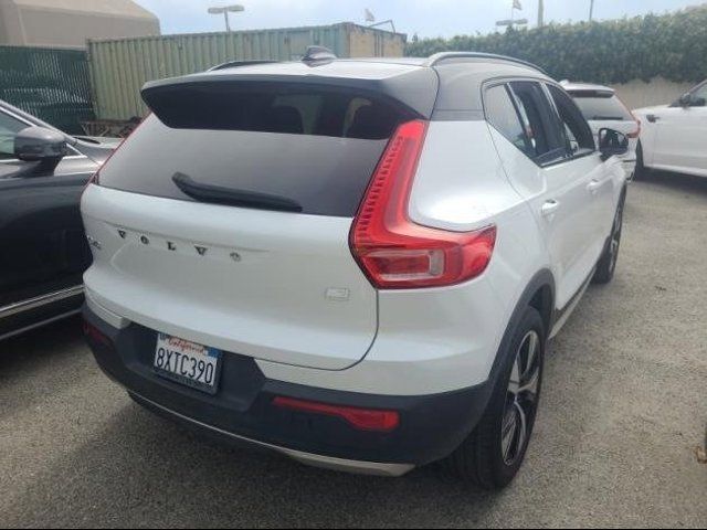 2021 Volvo XC40 Base